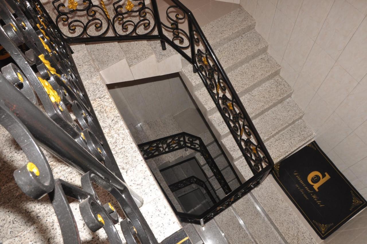 Diamond Hotel โกโตนู ภายนอก รูปภาพ